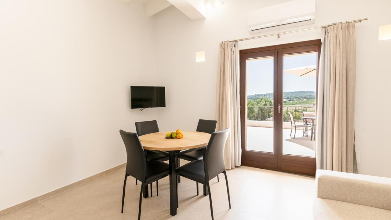 Agroturismo Son Calo Villa Petra  Bagian luar foto